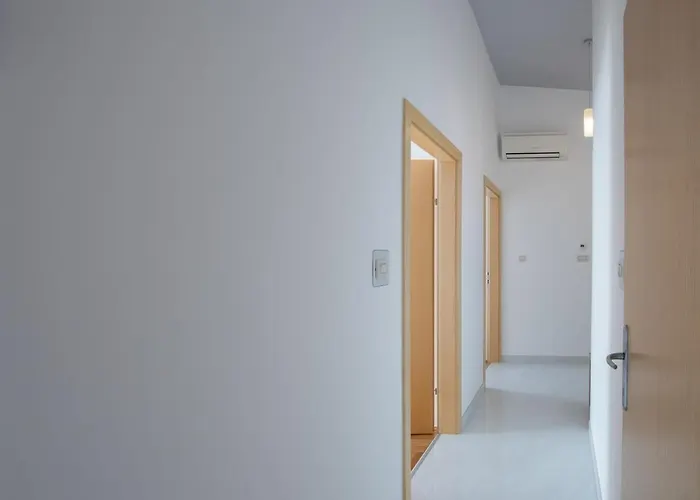 Bella Vista 2 아파트 *