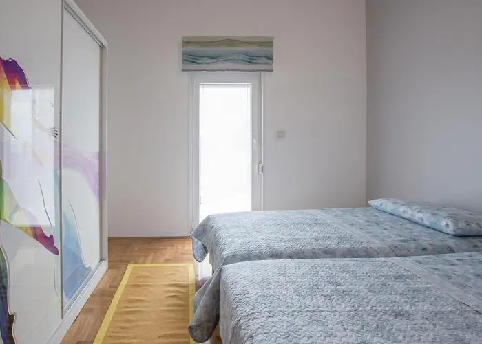 Apartman Bella Vista 2 *